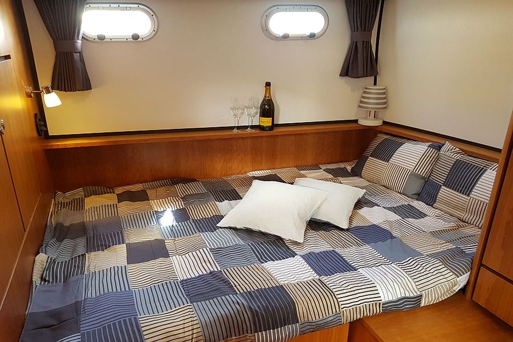 Linssen 30.9 AC - Grey Flannel - Heckkabine - Yacht charter